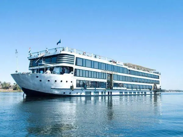 بوتيل فندق Nile Cruises From Luxor To Aswan