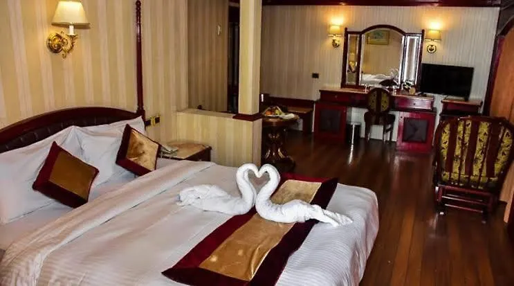 بوتيل فندق Nile Cruises From Luxor To Aswan مصر